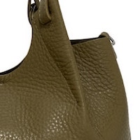 Bolso Gianni Chiarini Modelo Dua Verde Oliva - Estilo y Funcionalidad foto 6