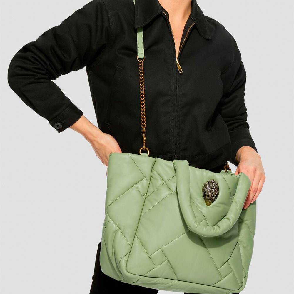 Bolso Kurt Geiger Kensington Soft Verde | Diseño Acolchado y Elegancia en Gallery Carrile foto 2