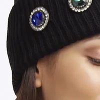 Gorro mujer Kurt Geiger negro con joyas | Modernidad y estilo exclusivo foto 6