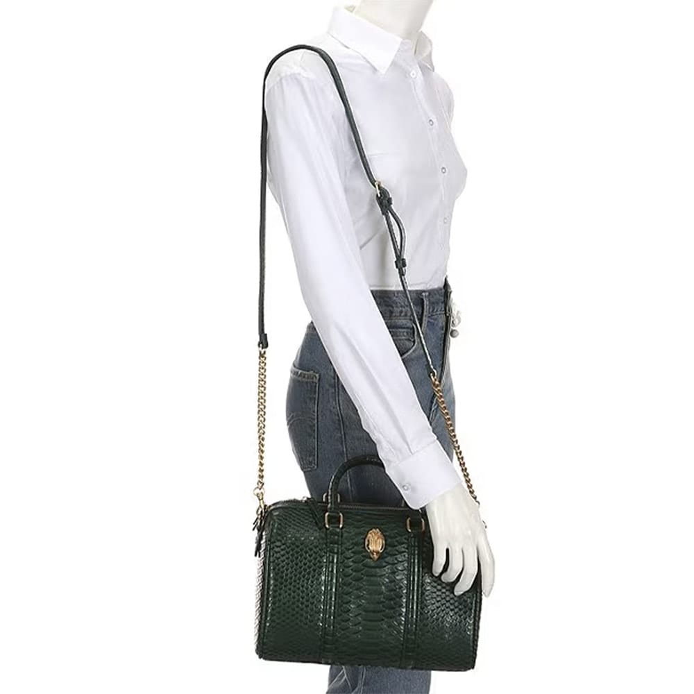 Bolso Kurt Geiger en piel con textura serpiente verde disponible en Gallery Carrile foto 2