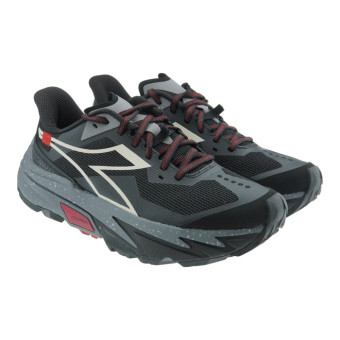 Zapatillas Diadora Hombre Trail Running Negras y Grises Sestriere-XT2