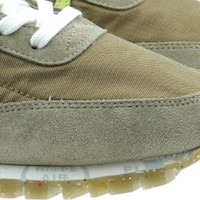 Zapatillas Olive Suede Premiata para Hombre | Elegancia y Confort foto 5