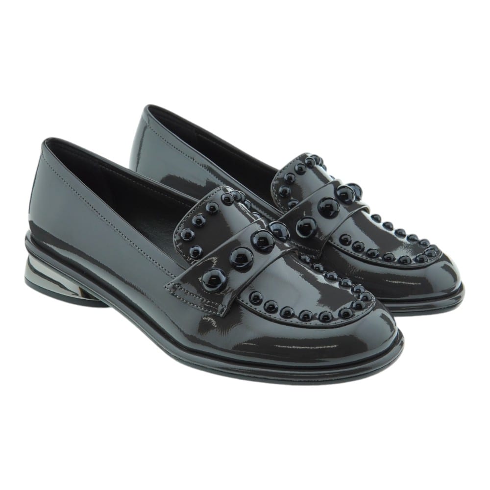 Mocasines Grises Charol Tachuelas Jeannot SJ502